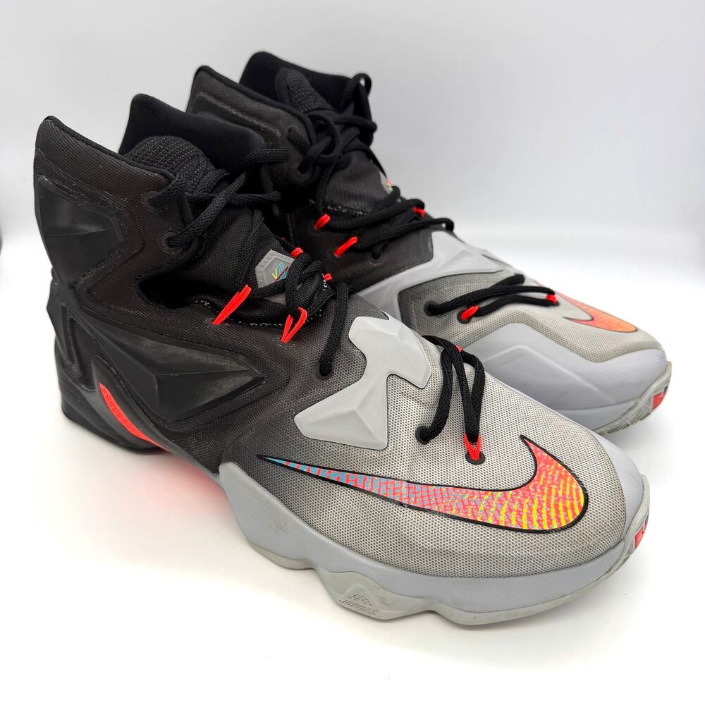 Nike LeBron 13 On Court Men's Basketball Sneakers Size 13